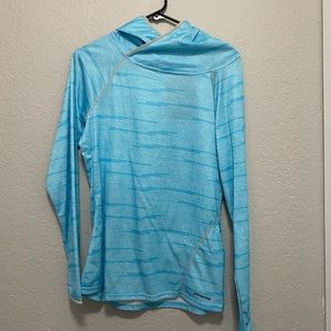 Brand New Patagonia Sunshade Hoodie - size medium